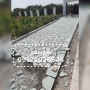 اجراي سنگ لاشه و نصب سنگ لاشه براي محوطه سازي باغ ويلا