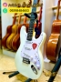 گیتار الکتریک فروشگاه موسیقی آویژه در کرج